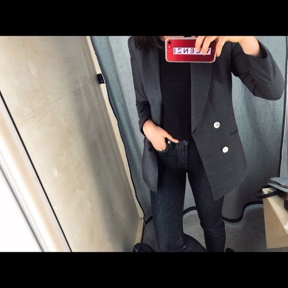 Meet your *new* Posher, Allison Vicenzi - Picture 6 of 8